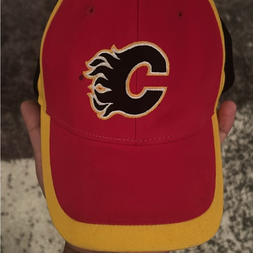 Vintage Calgary Flames Hat